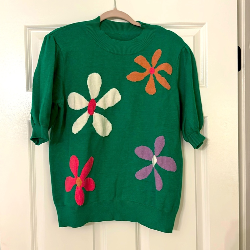 Boutique Floral Sweater NWOT